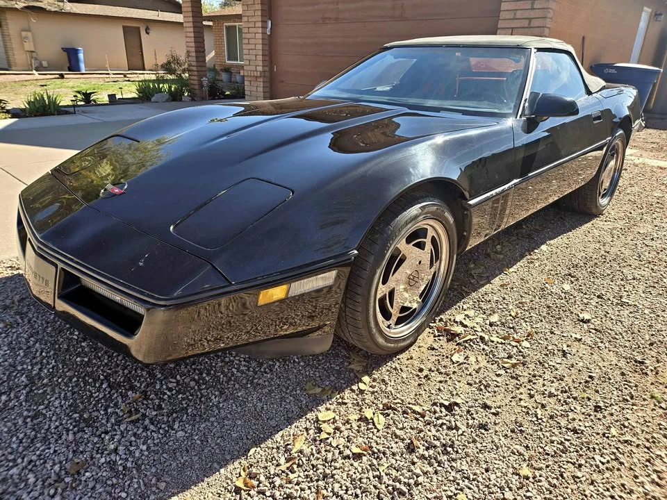 1989 Chevrolet Corvette C4 - Image 1 of 10
