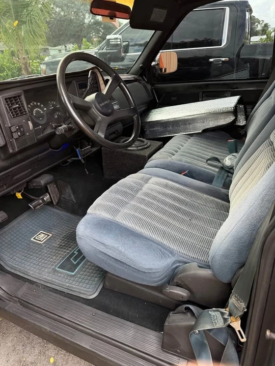 1989 Chevrolet C/K 4th Gen - Image 4 of 5
