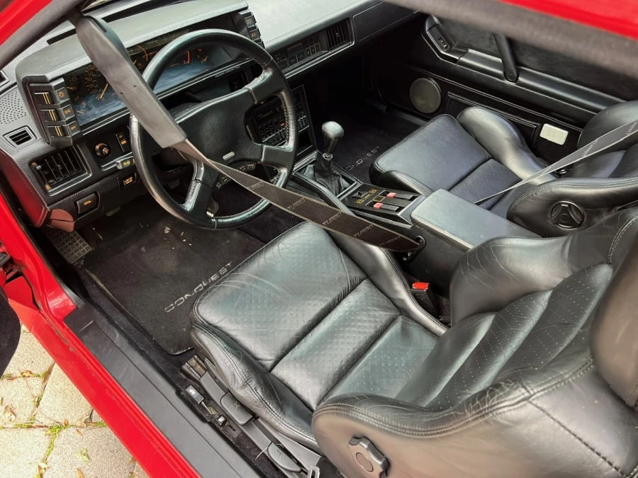 1989 Chrysler Conquest - Image 17 of 24