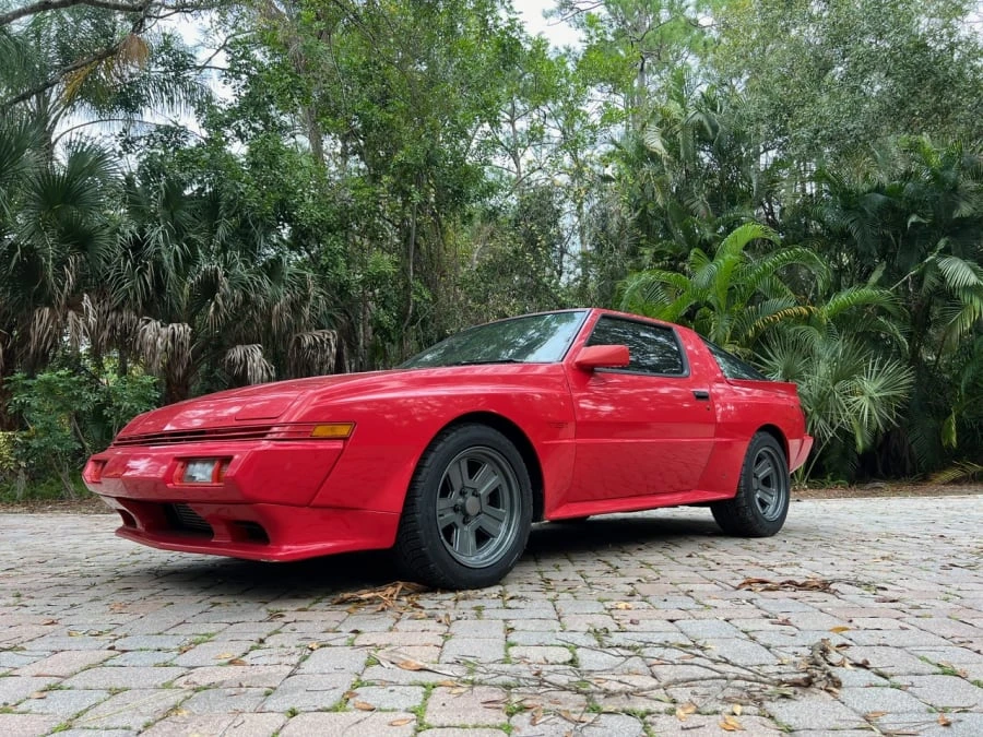1989 Chrysler Conquest - Image 10 of 24