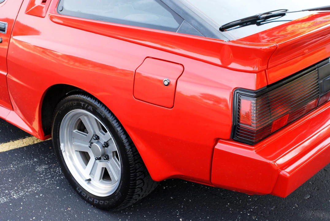 1989 Chrysler Conquest - Image 15 of 31