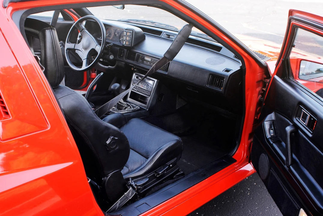 1989 Chrysler Conquest - Image 21 of 31