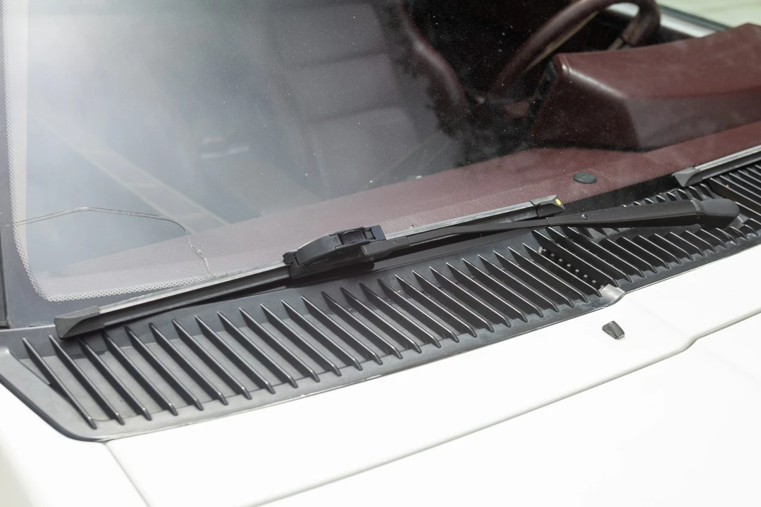 1989 Chrysler Conquest - Image 31 of 31