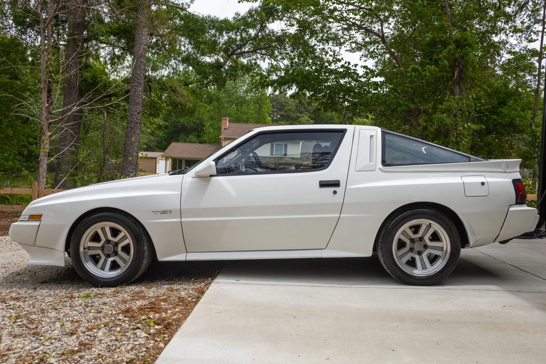 1989 Chrysler Conquest - Image 7 of 31