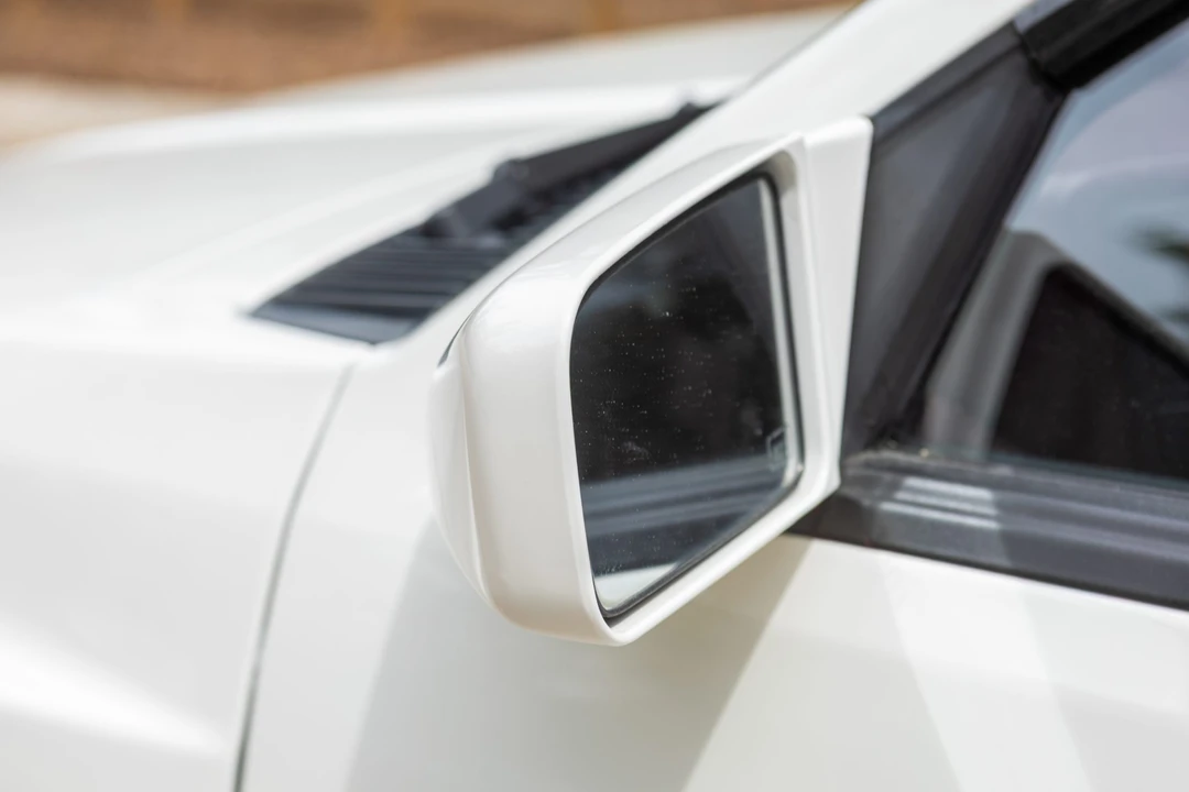1989 Chrysler Conquest - Image 28 of 31