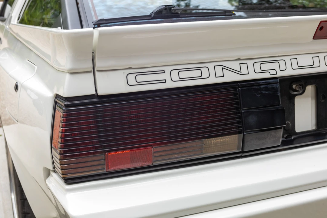 1989 Chrysler Conquest - Image 20 of 31