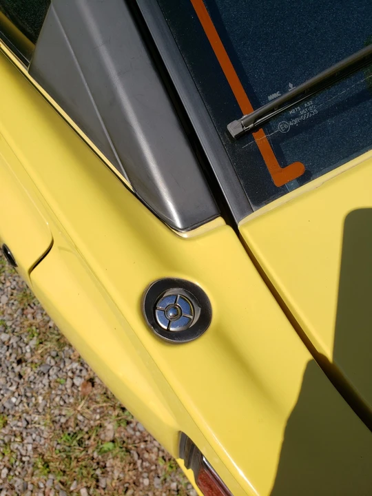 1989 Chrysler Conquest - Image 25 of 31