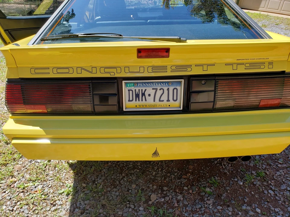 1989 Chrysler Conquest - Image 20 of 31