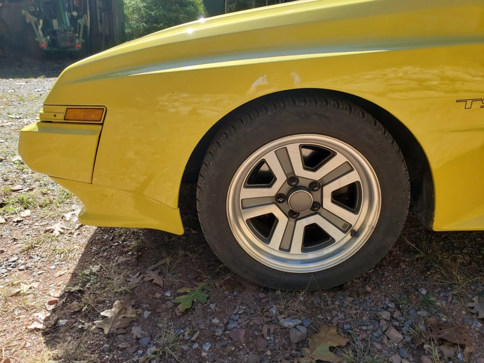 1989 Chrysler Conquest - Image 26 of 31
