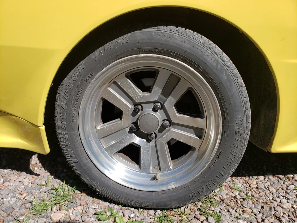 1989 Chrysler Conquest - Image 27 of 31