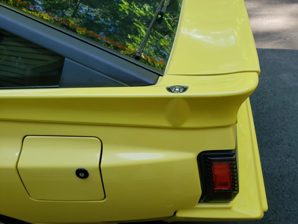 1989 Chrysler Conquest - Image 24 of 31