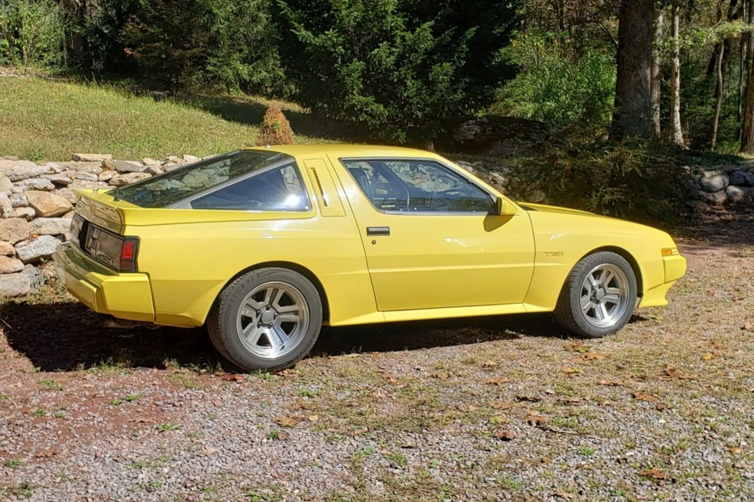 1989 Chrysler Conquest - Image 7 of 31