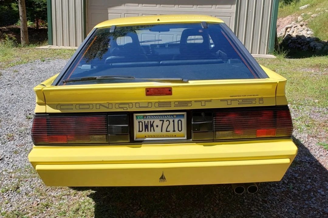 1989 Chrysler Conquest - Image 5 of 31