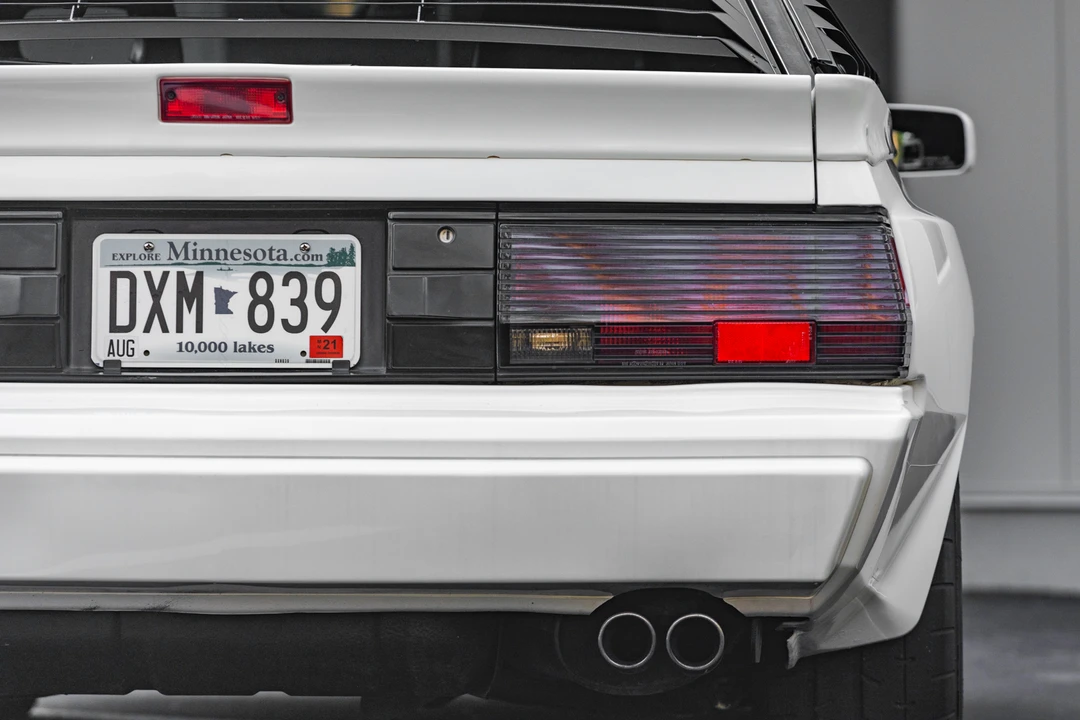 1989 Chrysler Conquest - Image 22 of 31