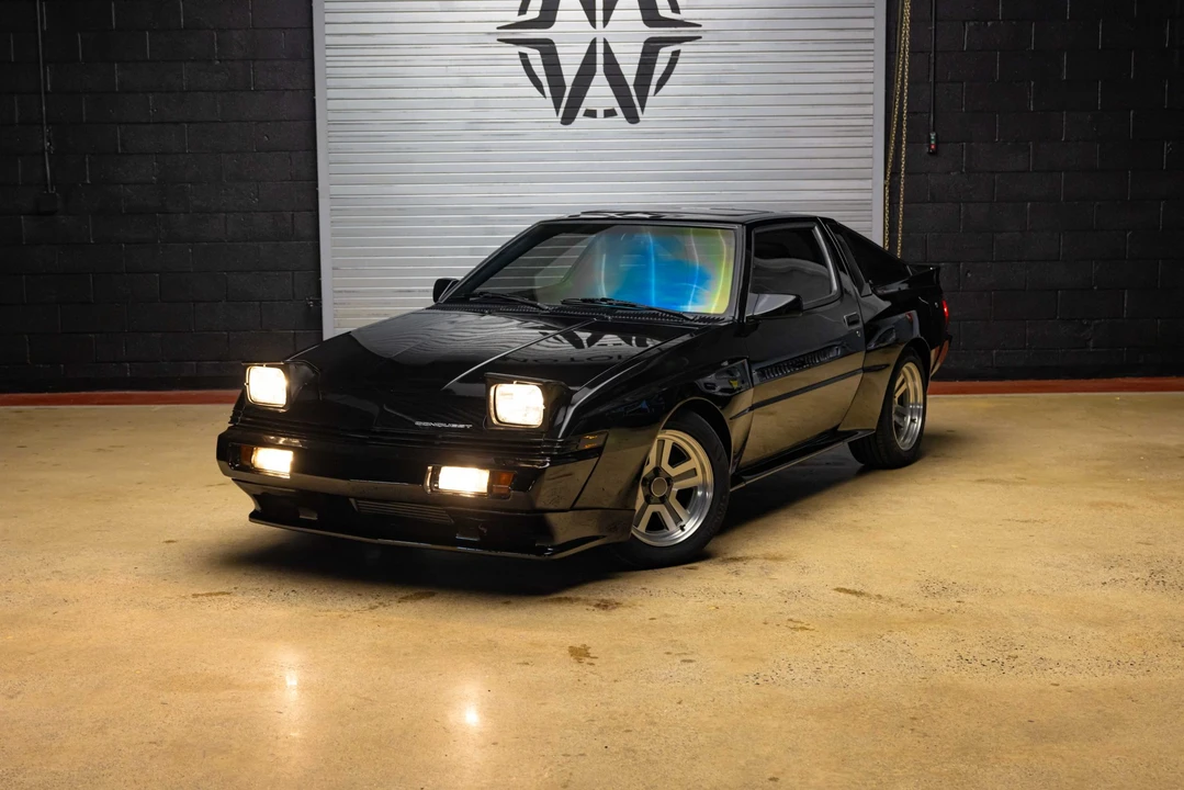 1989 Chrysler Conquest - Image 10 of 31