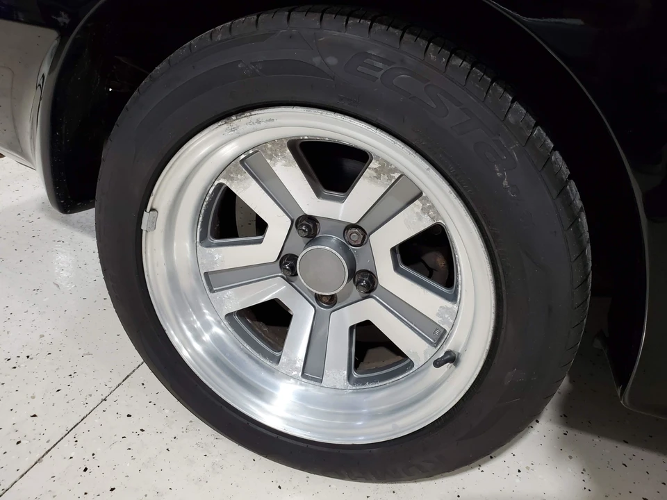1989 Chrysler Conquest - Image 28 of 31