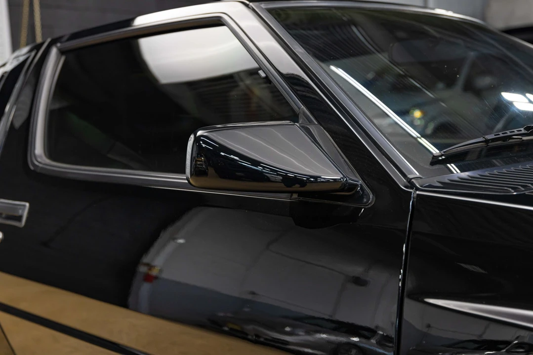 1989 Chrysler Conquest - Image 28 of 31