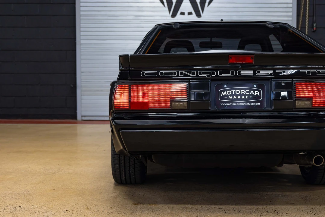 1989 Chrysler Conquest - Image 20 of 31