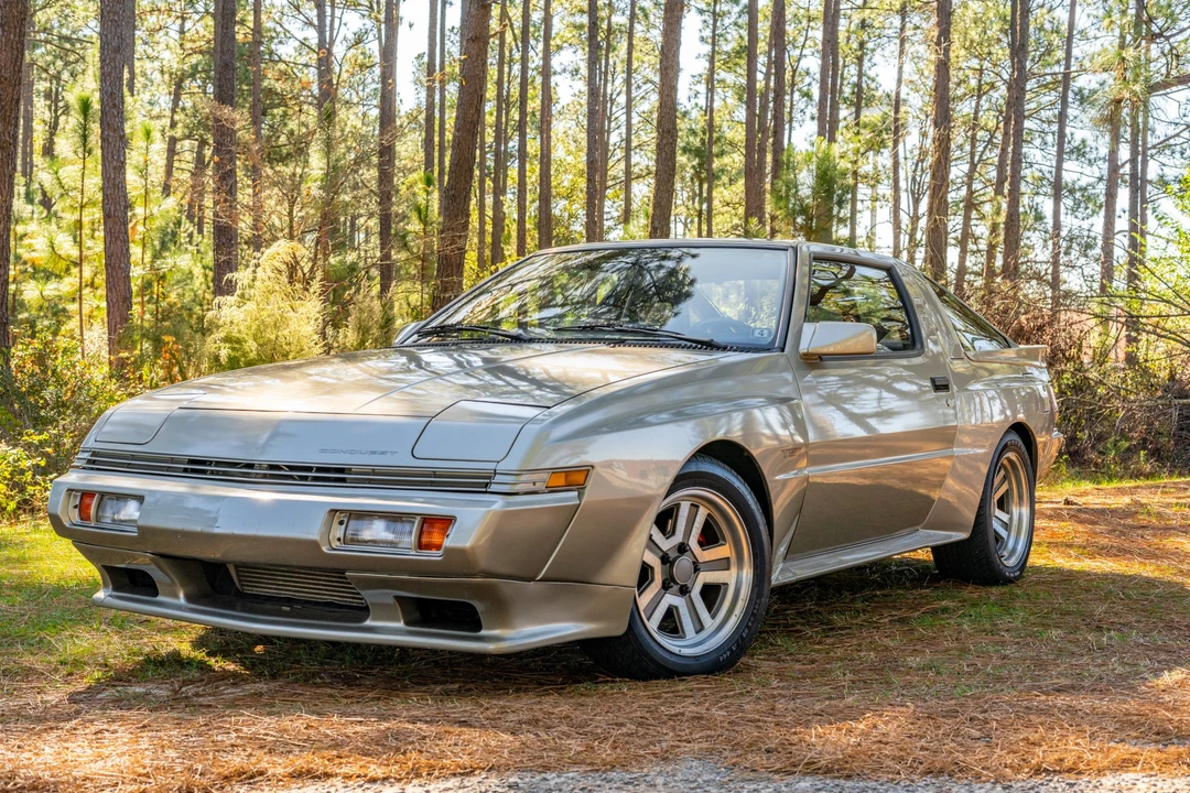 1989 Chrysler Conquest - Image 6 of 31