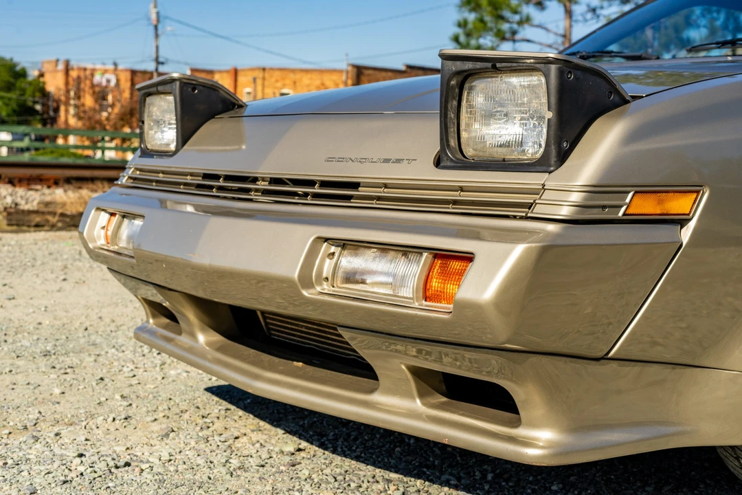 1989 Chrysler Conquest - Image 22 of 31