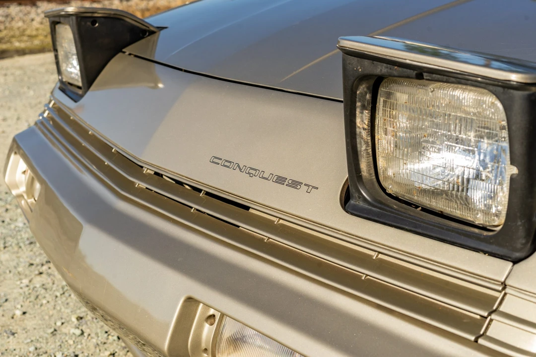 1989 Chrysler Conquest - Image 23 of 31