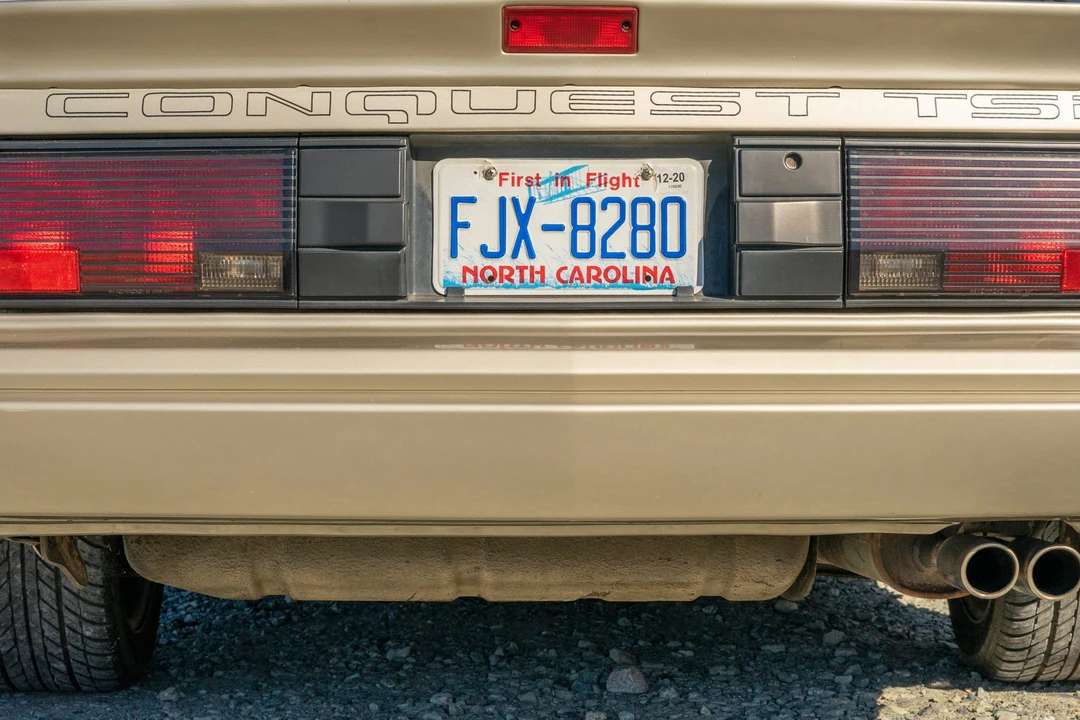 1989 Chrysler Conquest - Image 30 of 31