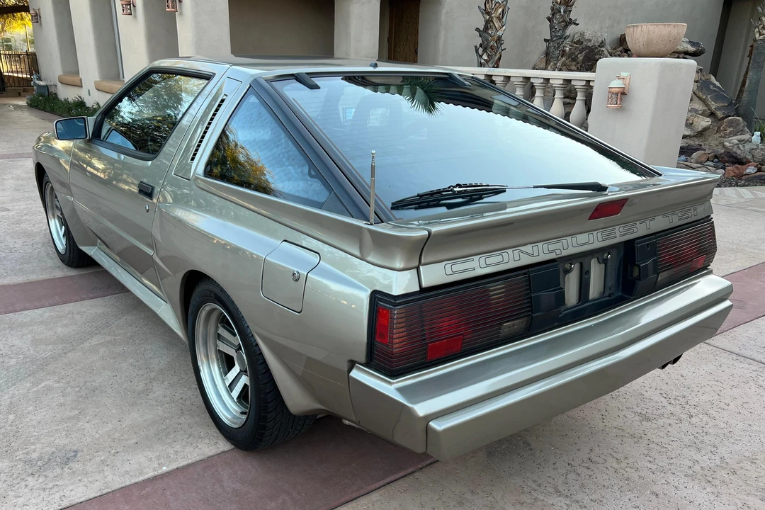 1989 Chrysler Conquest - Image 4 of 31