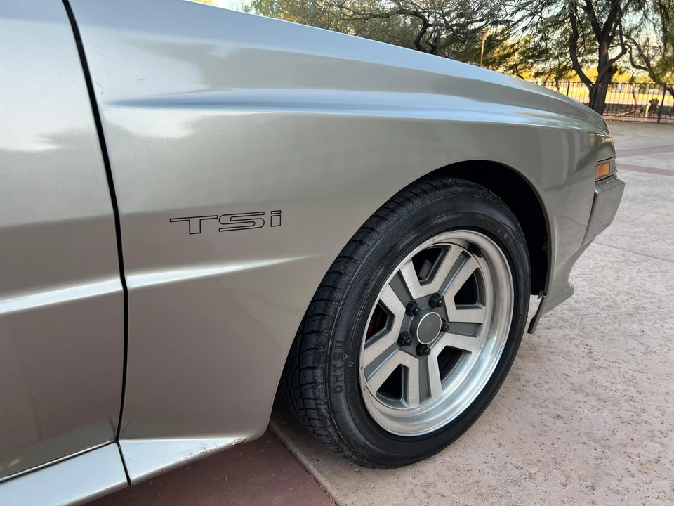 1989 Chrysler Conquest - Image 23 of 31