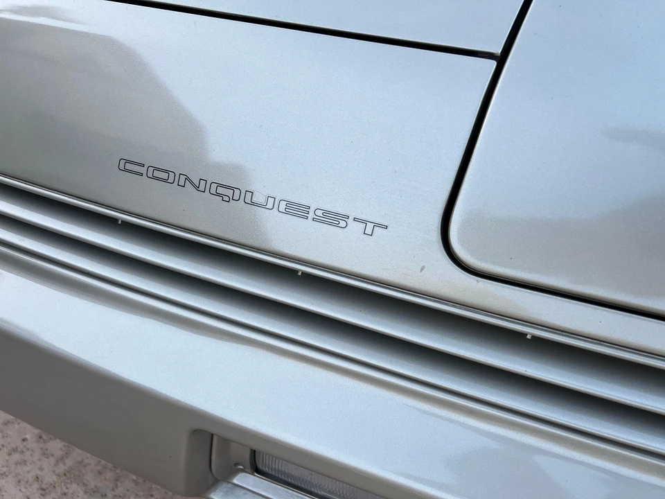 1989 Chrysler Conquest - Image 16 of 31