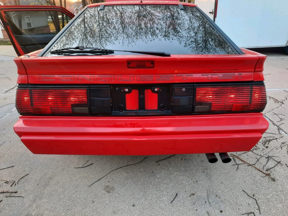 1989 Chrysler Conquest - Image 27 of 31
