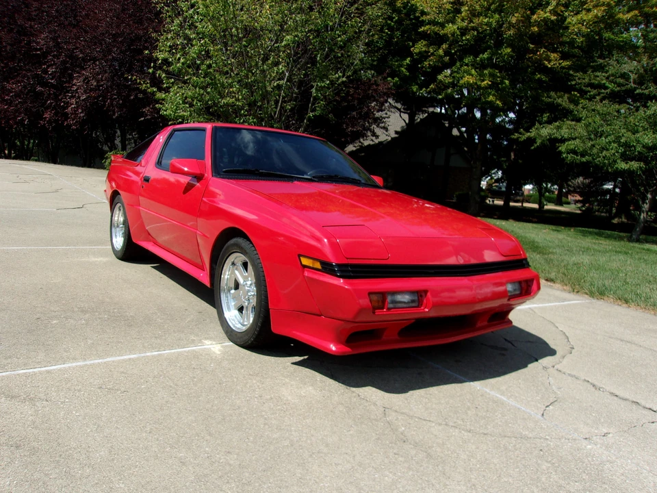 1989 Chrysler Conquest - Image 8 of 31
