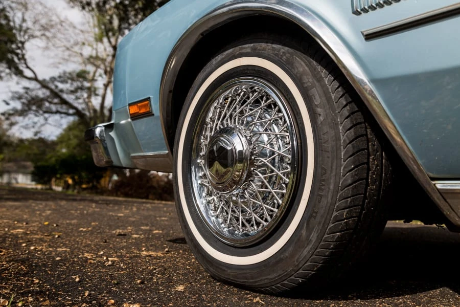 1989 Chrysler New Yorker - Image 10 of 12