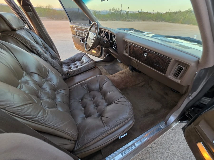1989 Chrysler New Yorker - Image 13 of 26