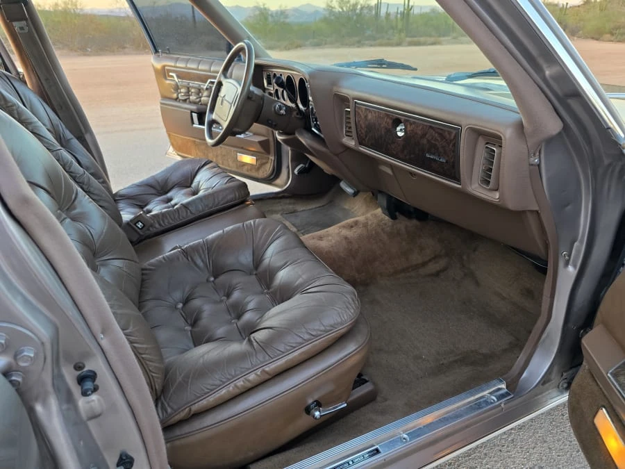 1989 Chrysler New Yorker - Image 19 of 26