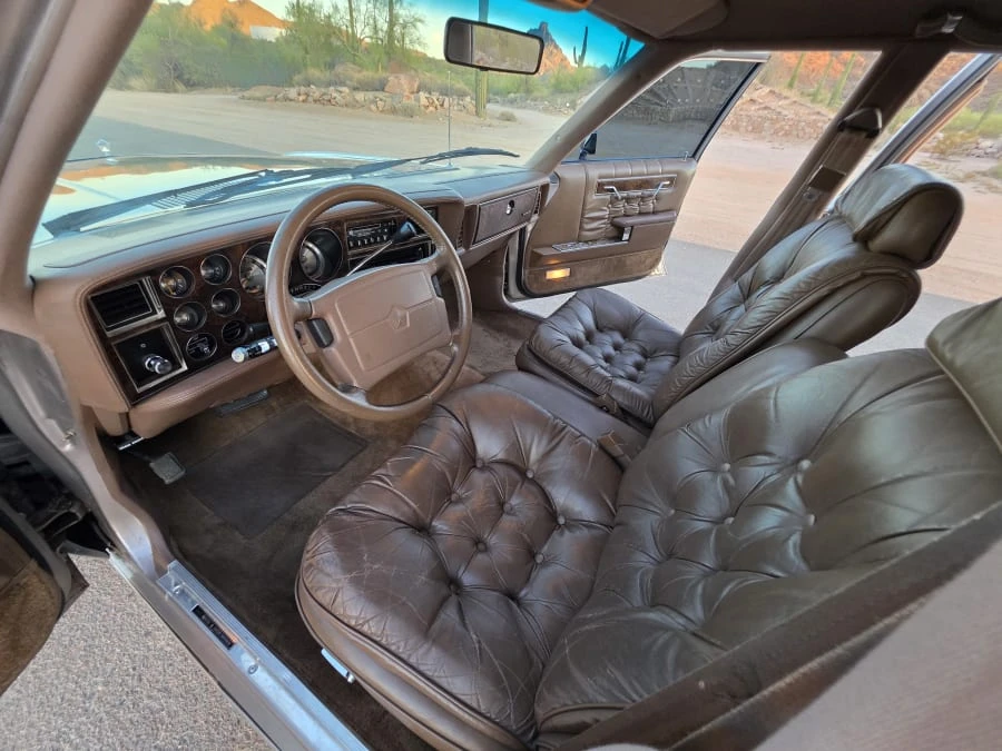 1989 Chrysler New Yorker - Image 18 of 26