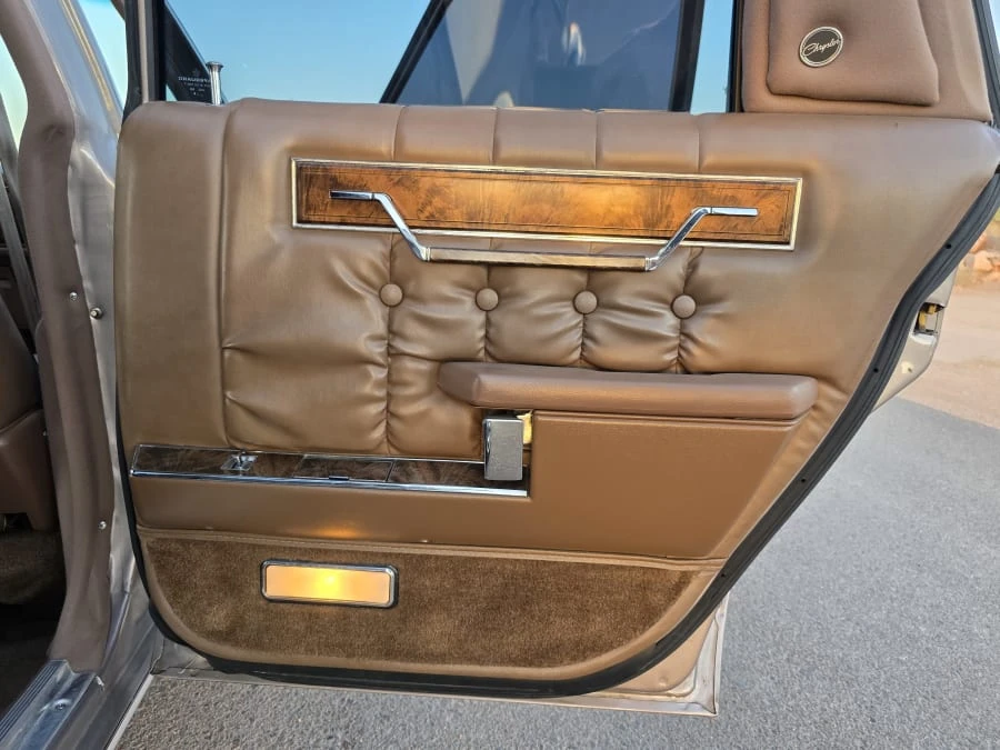 1989 Chrysler New Yorker - Image 24 of 26