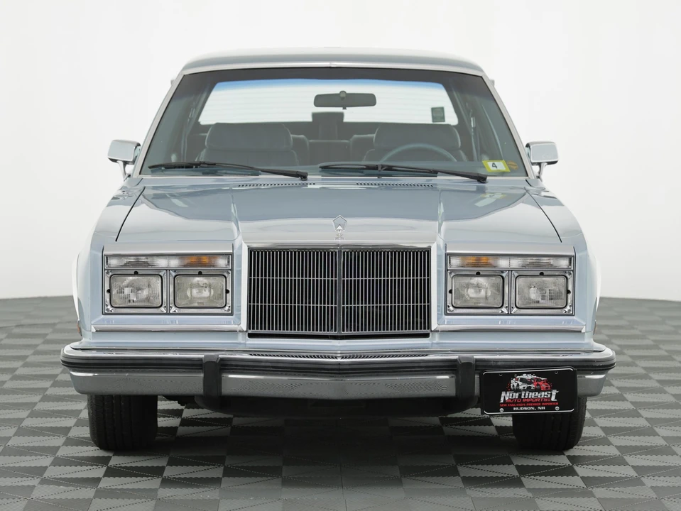 1989 Chrysler New Yorker - Image 11 of 31