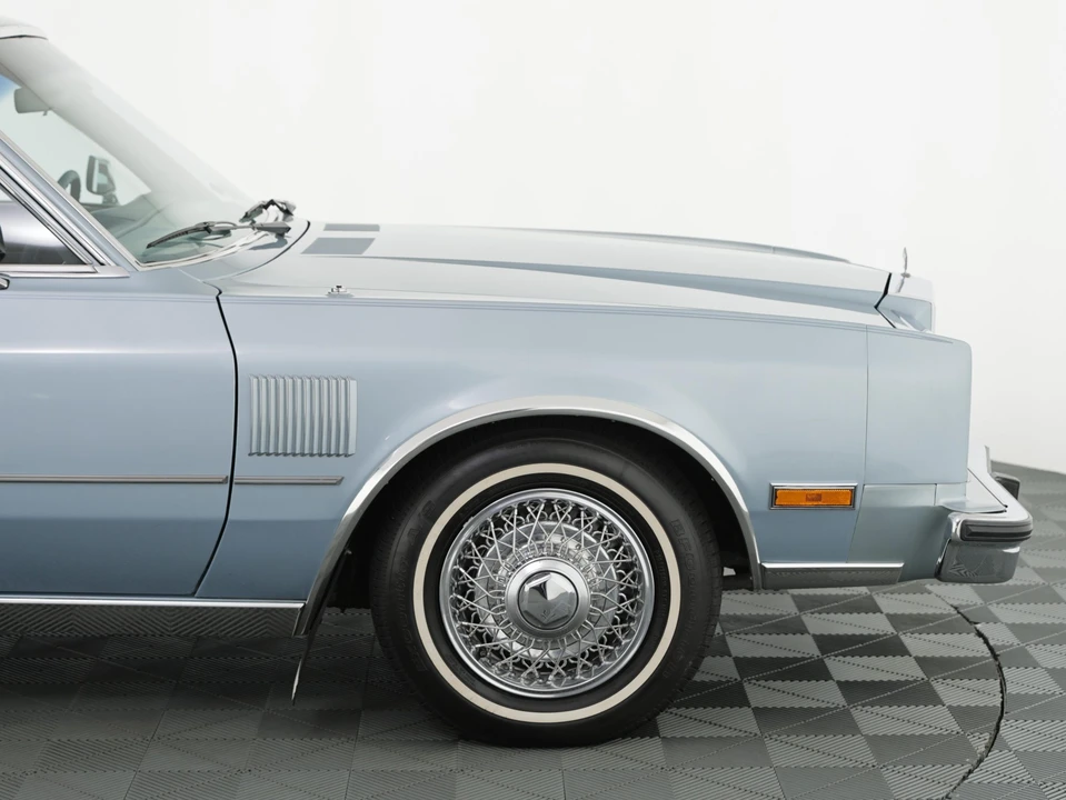 1989 Chrysler New Yorker - Image 25 of 31