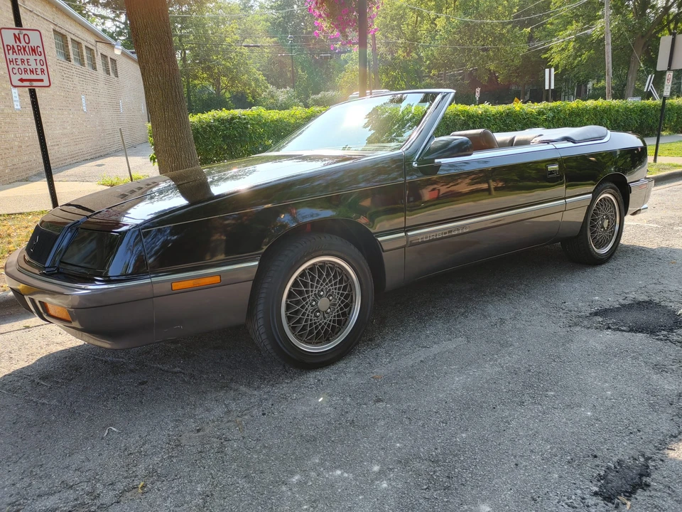 1989 Chrysler LeBaron - Image 6 of 31
