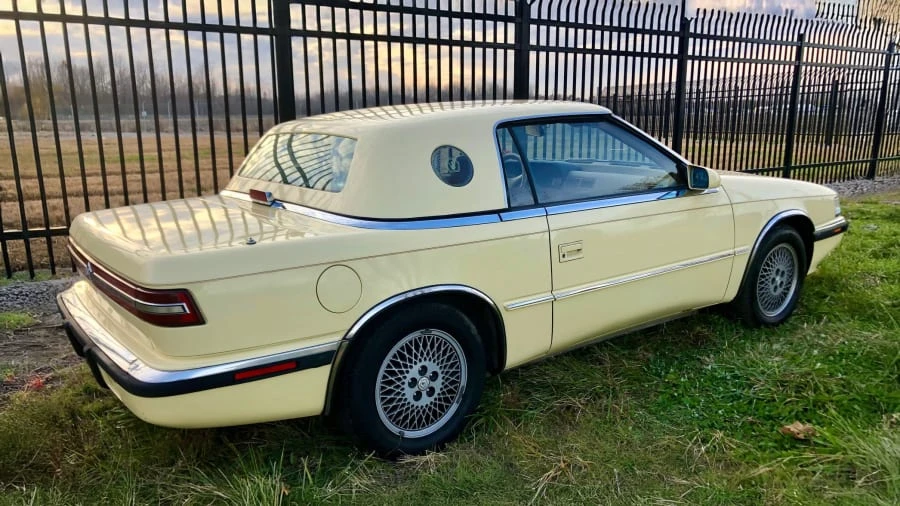 1989 Chrysler TC by Maserati - Image 3 of 20