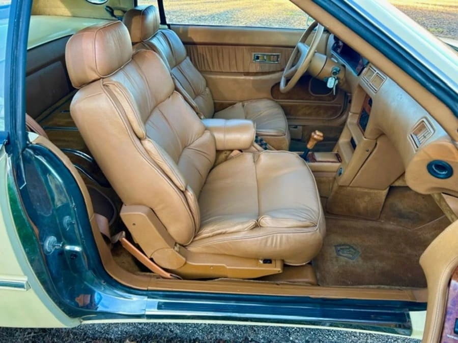 1989 Chrysler TC by Maserati - Image 16 of 20