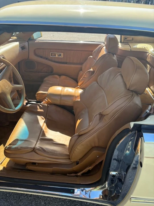 1989 Chrysler TC by Maserati - Image 12 of 22
