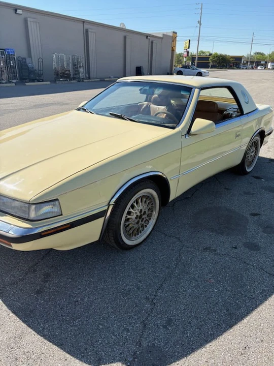 1989 Chrysler TC by Maserati - Image 9 of 22