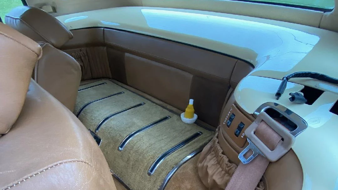 1989 Chrysler TC by Maserati - Image 5 of 12