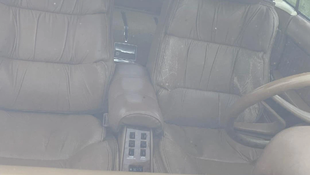 1989 Chrysler TC by Maserati - Image 7 of 12
