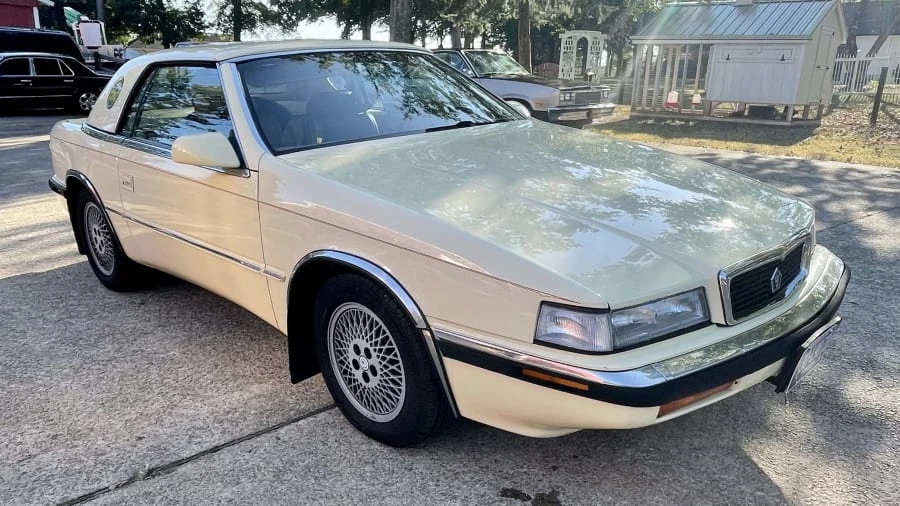 1989 Chrysler TC by Maserati - Image 4 of 7
