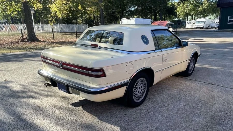 1989 Chrysler TC by Maserati - Image 3 of 7