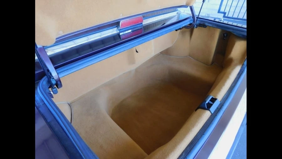 1989 Chrysler TC by Maserati - Image 8 of 12