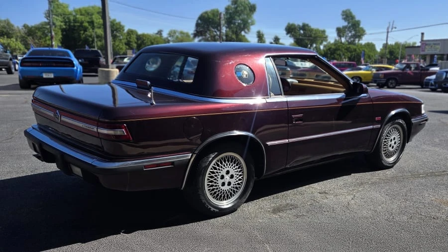 1989 Chrysler TC by Maserati - Image 2 of 11