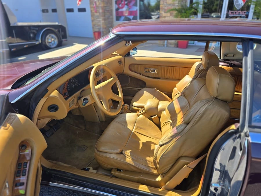 1989 Chrysler TC by Maserati - Image 6 of 11